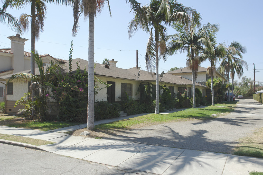 301 S San Marcos St in San Gabriel, CA - Building Photo