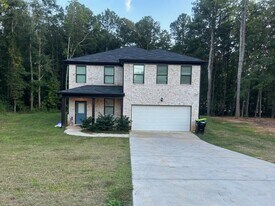 643 Wesley Chapel Rd in Villa Rica, GA - Building Photo