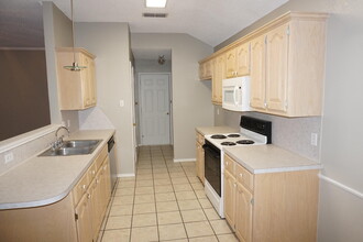 124 Frankford Ct in Lubbock, TX - Building Photo - Building Photo