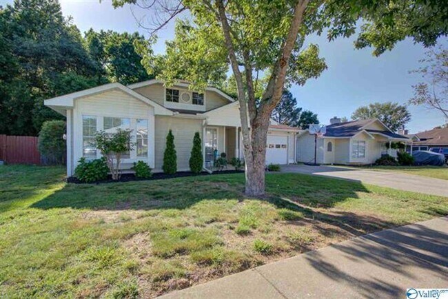 212 Shoals Point Trail in Madison, AL - Building Photo - Building Photo