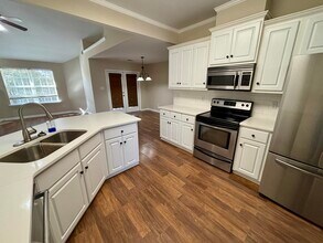 4477 Country Glen Cir in Grovetown, GA - Building Photo - Building Photo