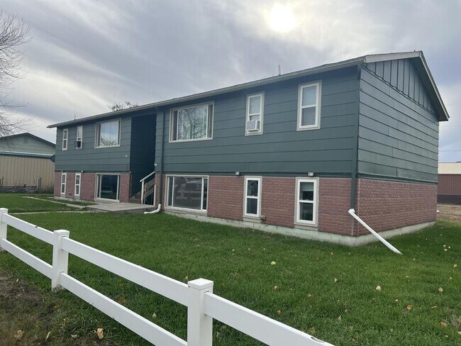 413 N Cherry St photo'