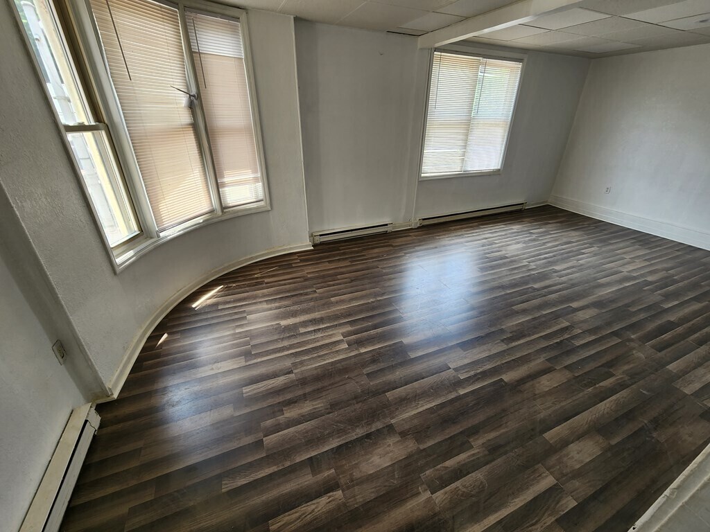 419 Front St E Rentals in Coeburn, VA