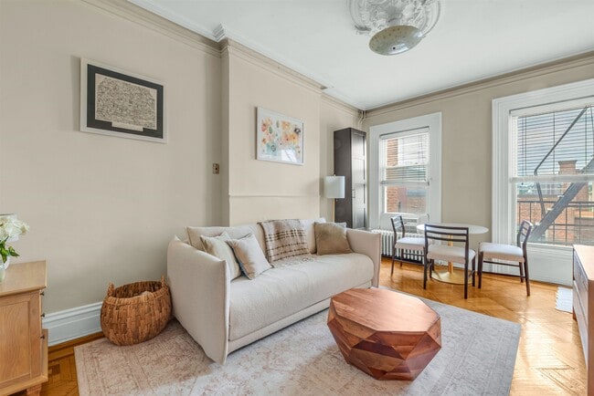 property at 612 Hudson St