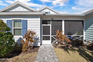 533 Margaritaville Ave in Daytona Beach, FL - Building Photo