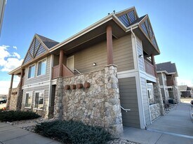 100 Beacon Way in Windsor, CO - Building Photo