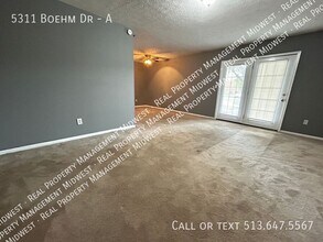 5311 Boehm Dr in Fairfield, OH - Building Photo - Building Photo