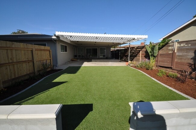 6253 Adobe Dr in San Diego, CA - Building Photo - Building Photo