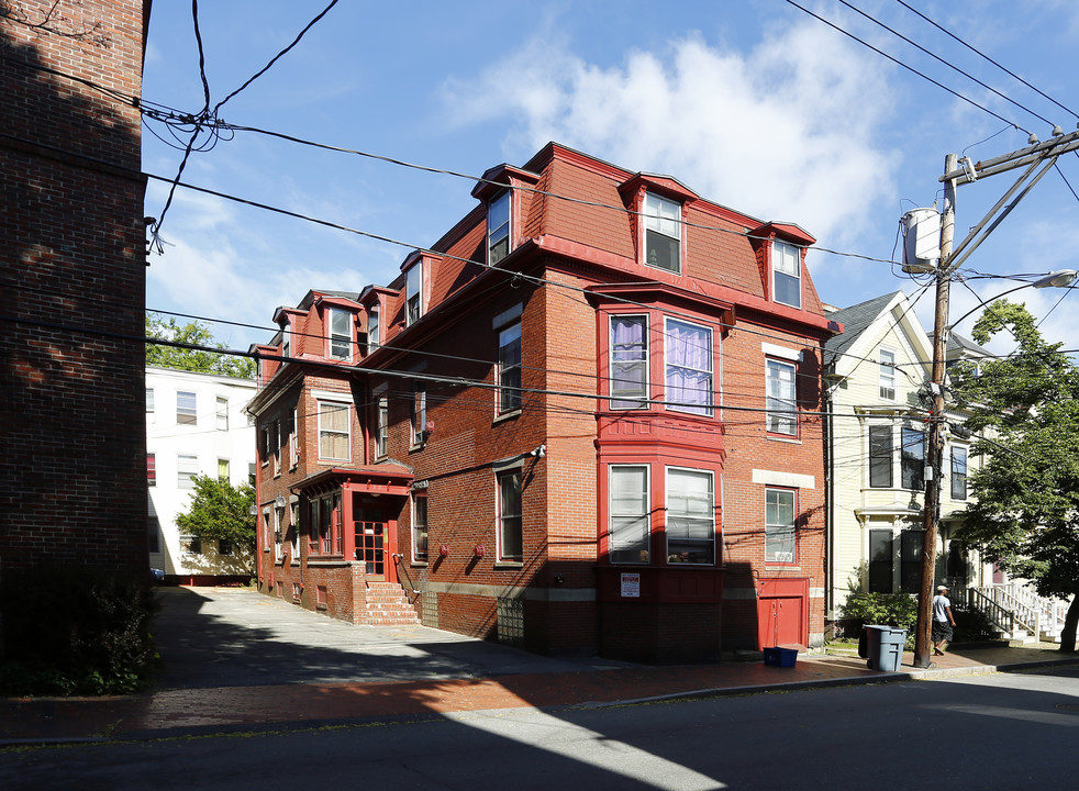 21 Dow St in Portland, ME - Foto de edificio