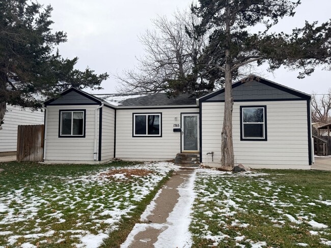 1765 W 15th St in Casper, WY - Building Photo - Building Photo