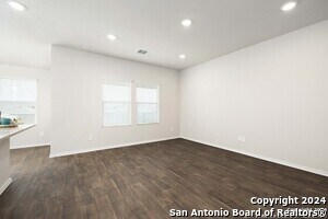 812 Bahia Pl in Seguin, TX - Building Photo - Building Photo