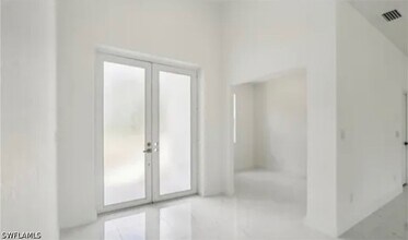 2512 9th St SW in Lehigh Acres, FL - Building Photo - Building Photo