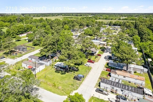 2719 3rd St in Huffman, TX - Building Photo - Building Photo