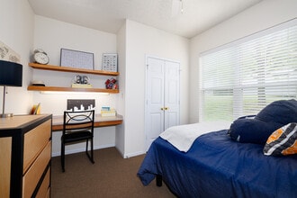 Cape Trails in Cape Girardeau, MO - Building Photo - Interior Photo