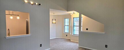 3015 Lighthouse Ln in Sayreville, NJ - Building Photo - Building Photo