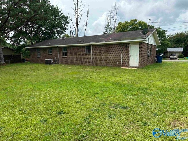304 Cherry Tree in Boaz, AL - Building Photo - Building Photo