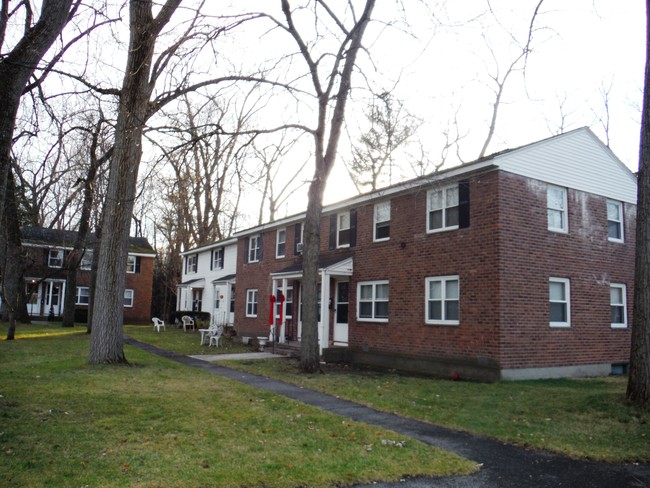 Van Buren Apartments in Schenectady, NY - Building Photo - Building Photo