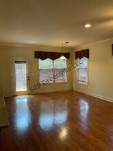 217 Asheton Lakes Way in Simpsonville, SC - Building Photo - Building Photo