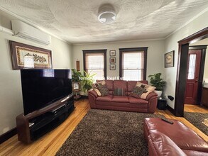 77 Fairfax St in Somerville, MA - Building Photo - Building Photo