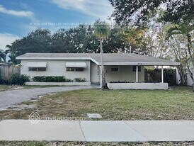 3714 Taft St in Hollywood, FL - Building Photo