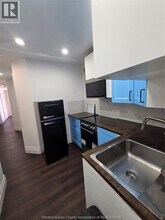 1178 Giles Blvd E in Windsor, ON - Building Photo - Building Photo