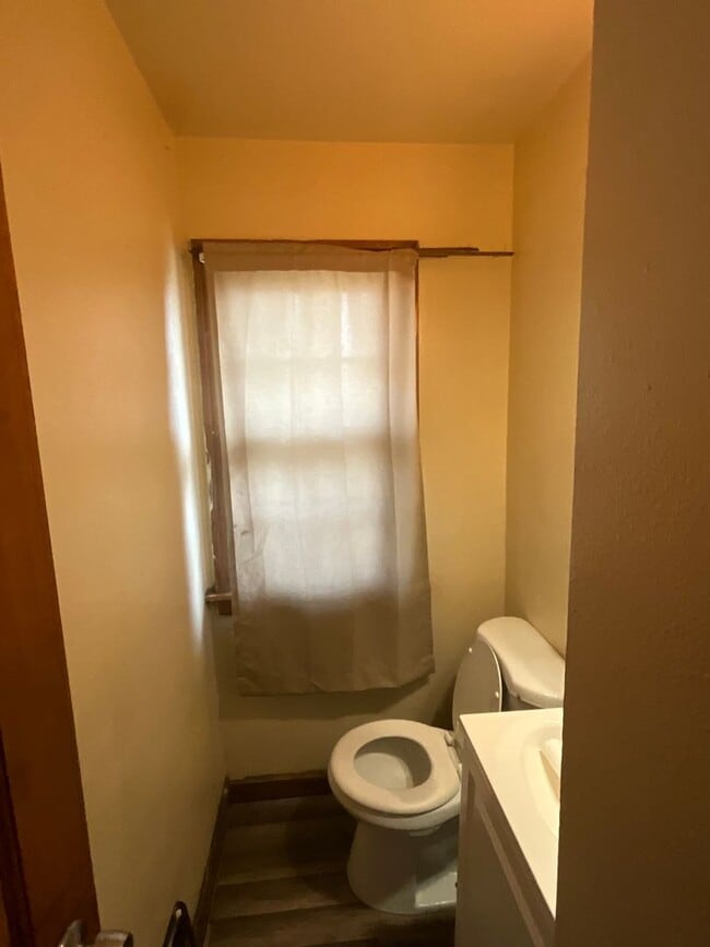 4166 N 17th St in Milwaukee, WI - Building Photo - Building Photo