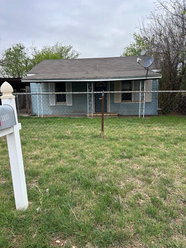 2812 Sherman Rd in Wichita Falls, TX - Building Photo - Building Photo