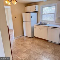 820 Barkley Dr in Fredericksburg, VA - Building Photo