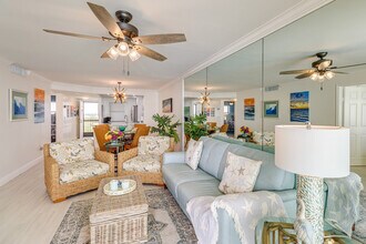 4250 N Hwy A1A, Unit ID1385980P in Fort Pierce, FL - Foto de edificio - Building Photo