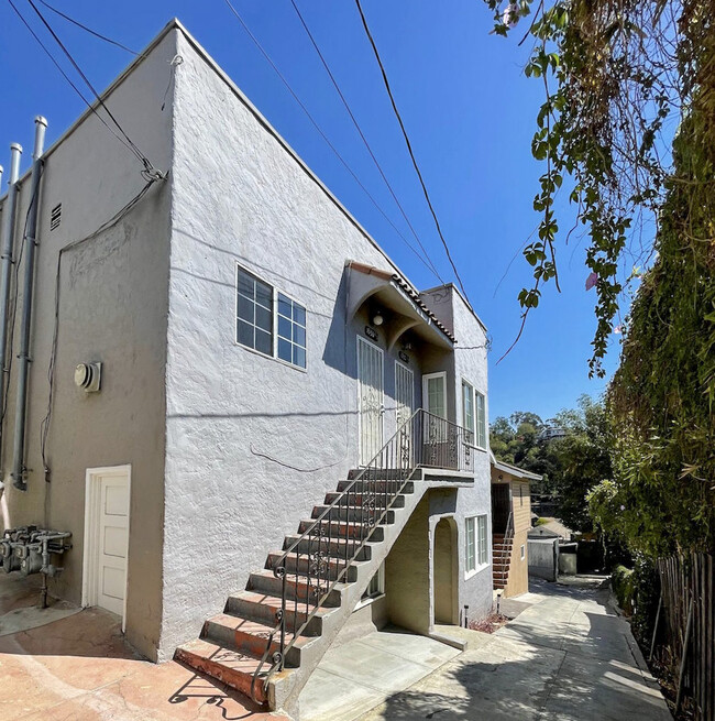 1930 Preston Ave in Los Angeles, CA - Building Photo - Building Photo