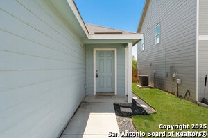 4114 Southton Tarn in San Antonio, TX - Building Photo - Building Photo
