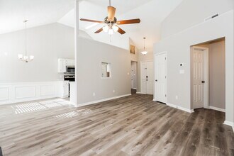 2222 Sloan Dr in Charlotte, NC - Building Photo - Building Photo