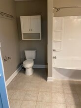 1920 Crest Hollow Dr, Unit 1920 Crest hollow DR in Winston-Salem, NC - Building Photo - Building Photo