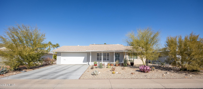 property at 9834 W Evergreen Dr