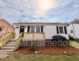 725 Brooks Ave in West Columbia, SC - Building Photo