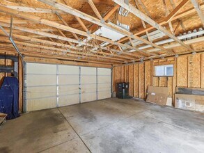 3672 E Munkwitz Ave in Cudahy, WI - Building Photo - Building Photo