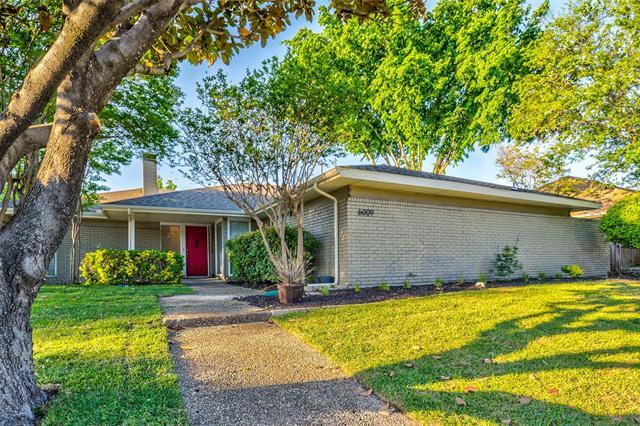 6009 Black Berry Ln in Dallas, TX - Foto de edificio - Building Photo