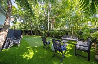 5947 NE 4th Ct in Miami, FL - Building Photo - Building Photo
