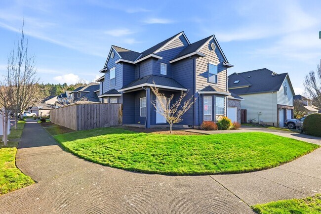 14280 SE Dunlin Dr in Happy Valley, OR - Building Photo - Building Photo