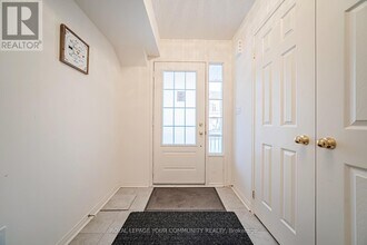 77 Ness Dr in Richmond Hill, ON - Building Photo - Building Photo