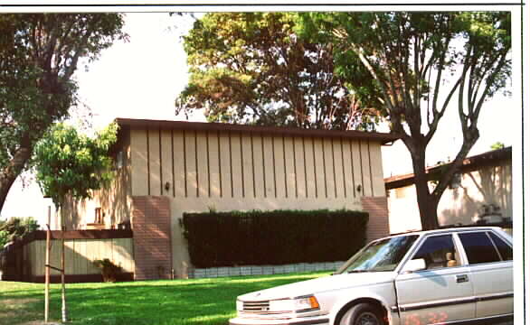 4772 Canoga St in Montclair, CA - Building Photo - Building Photo