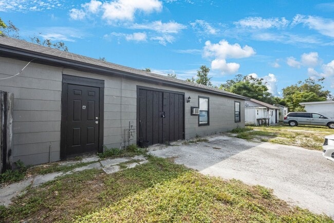 317 N Highland Ave in Clearwater, FL - Building Photo - Building Photo