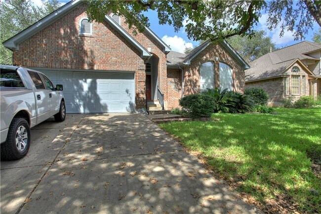 6204 John Chisum Ln in Austin, TX - Building Photo - Building Photo