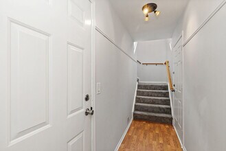 1441 Orleans Dr in Mundelein, IL - Building Photo - Building Photo