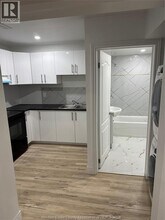 1383 Helsinki Ct in Windsor, ON - Building Photo - Building Photo