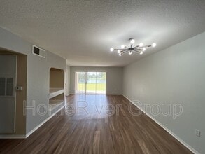 13929 Fairway Island Dr in Orlando, FL - Building Photo - Building Photo