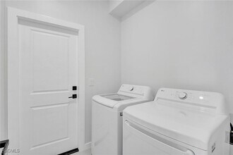 1072 Norton Ave S in Lehigh Acres, FL - Building Photo - Building Photo