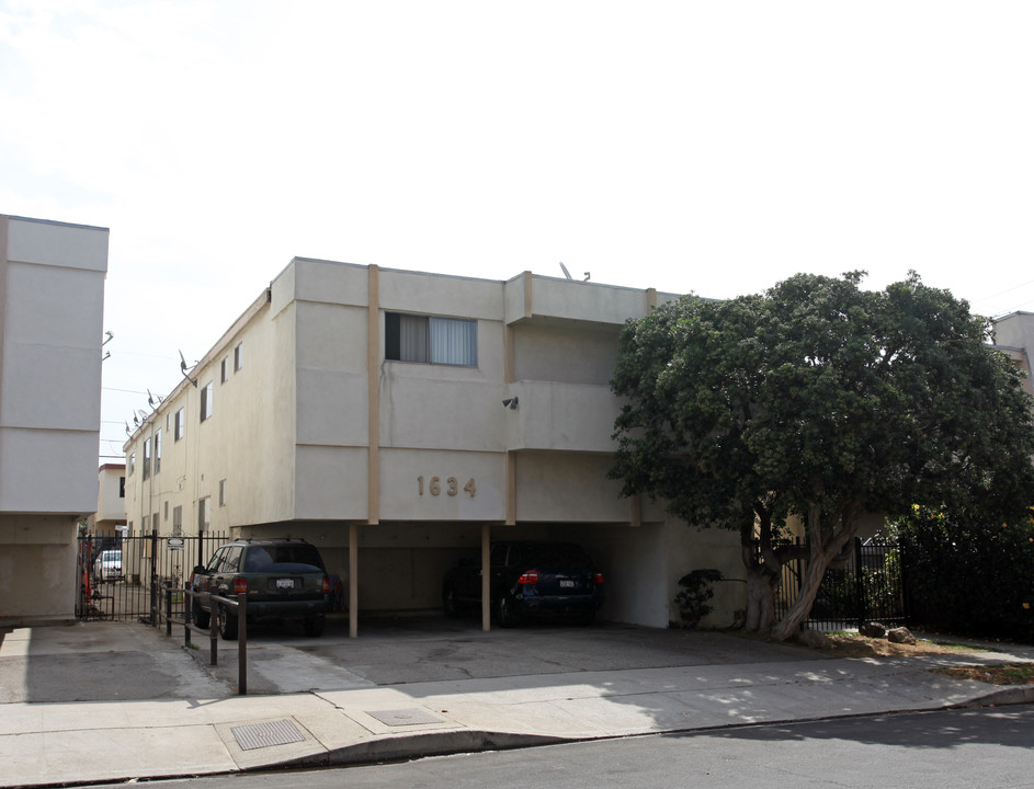 1634 Armacost Ave in Los Angeles, CA - Building Photo