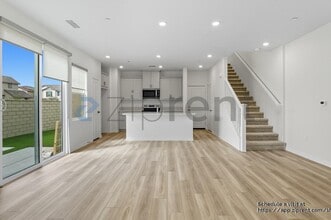 8554 Midway Ln in Chino, CA - Building Photo - Building Photo