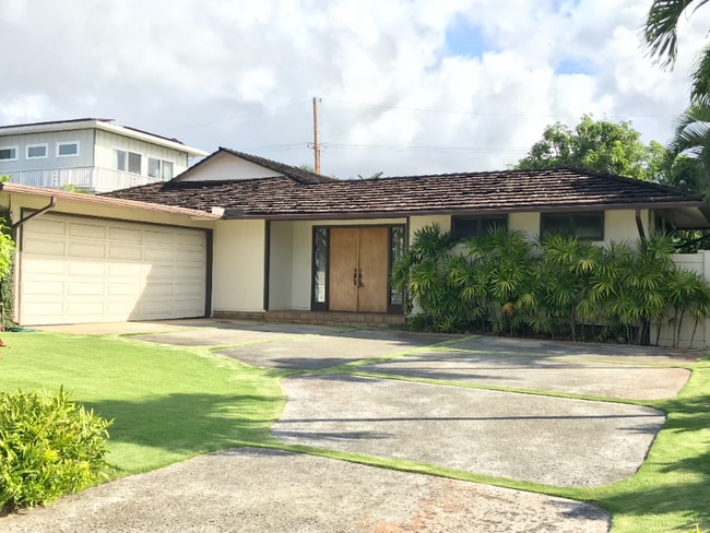 property at 813 Hunakai St